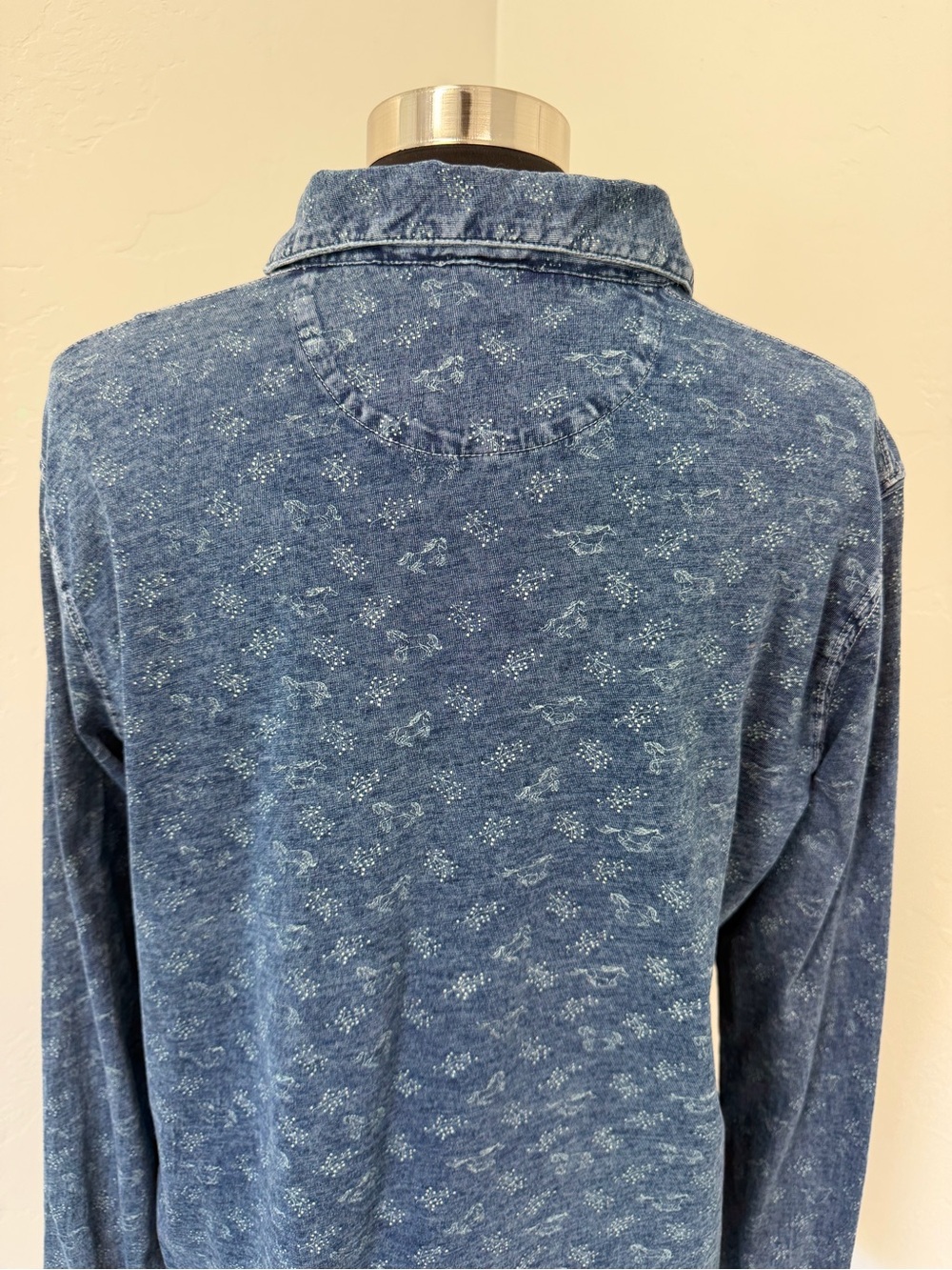 Sundance Horse Washed Indigo Blue Button-Down Shirt Size L - Picture 8 of 11